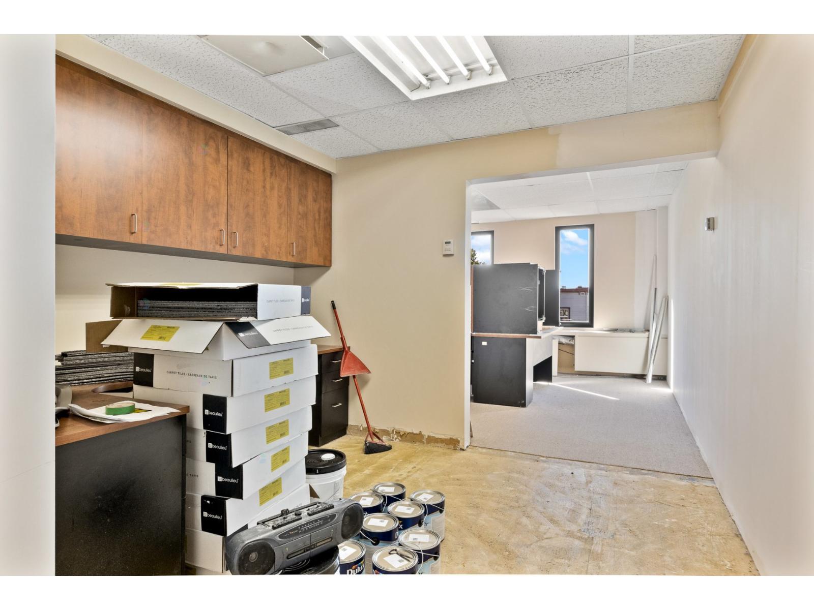 740 Rue Galt O., #301, 4, 5 Property Photo 21