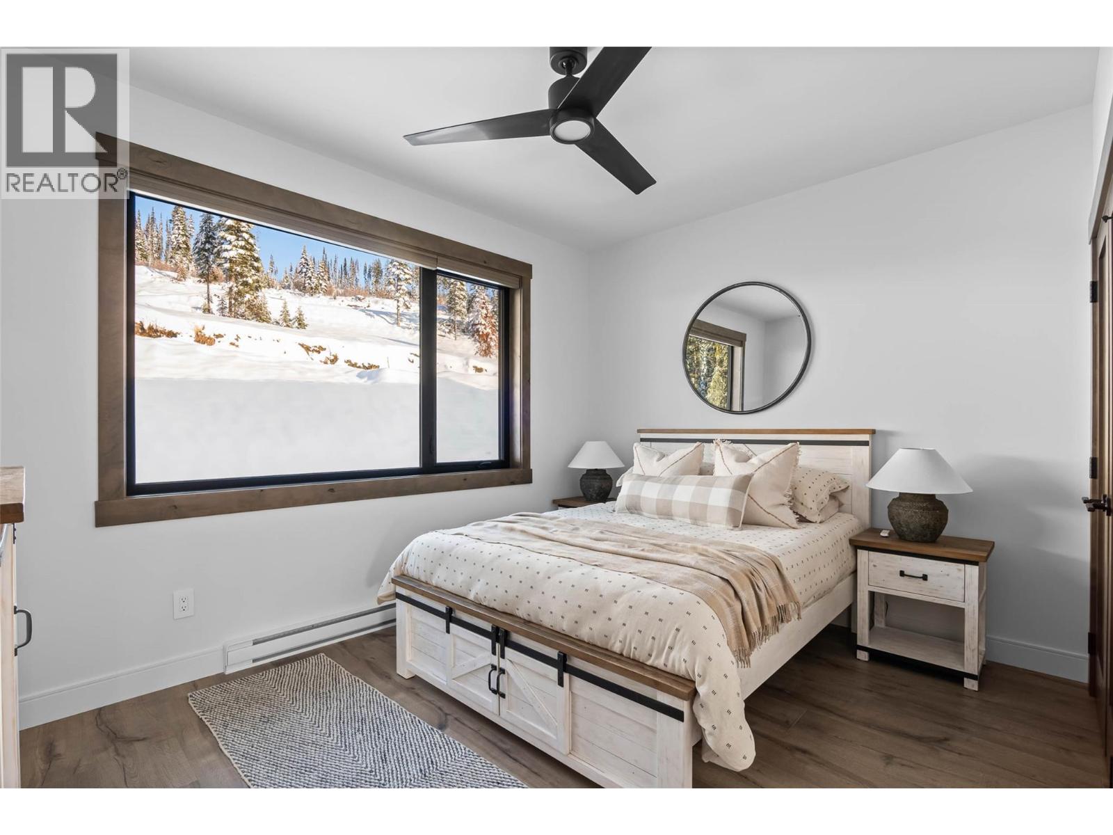 7000 Mcgillivray Lake Drive Unit# 7 Property Photo 21