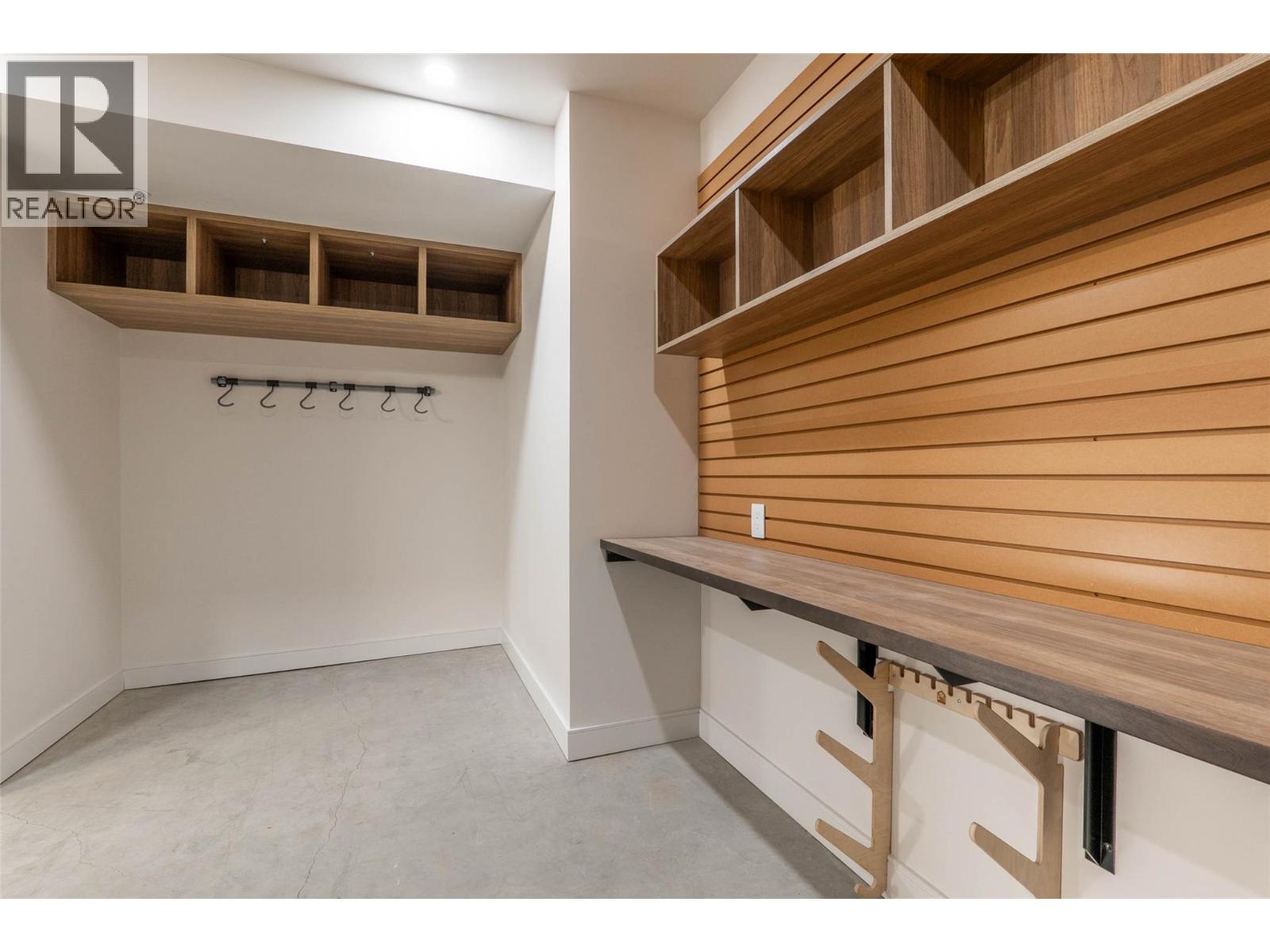 7000 Mcgillivray Lake Drive Unit# 7 Property Photo 34