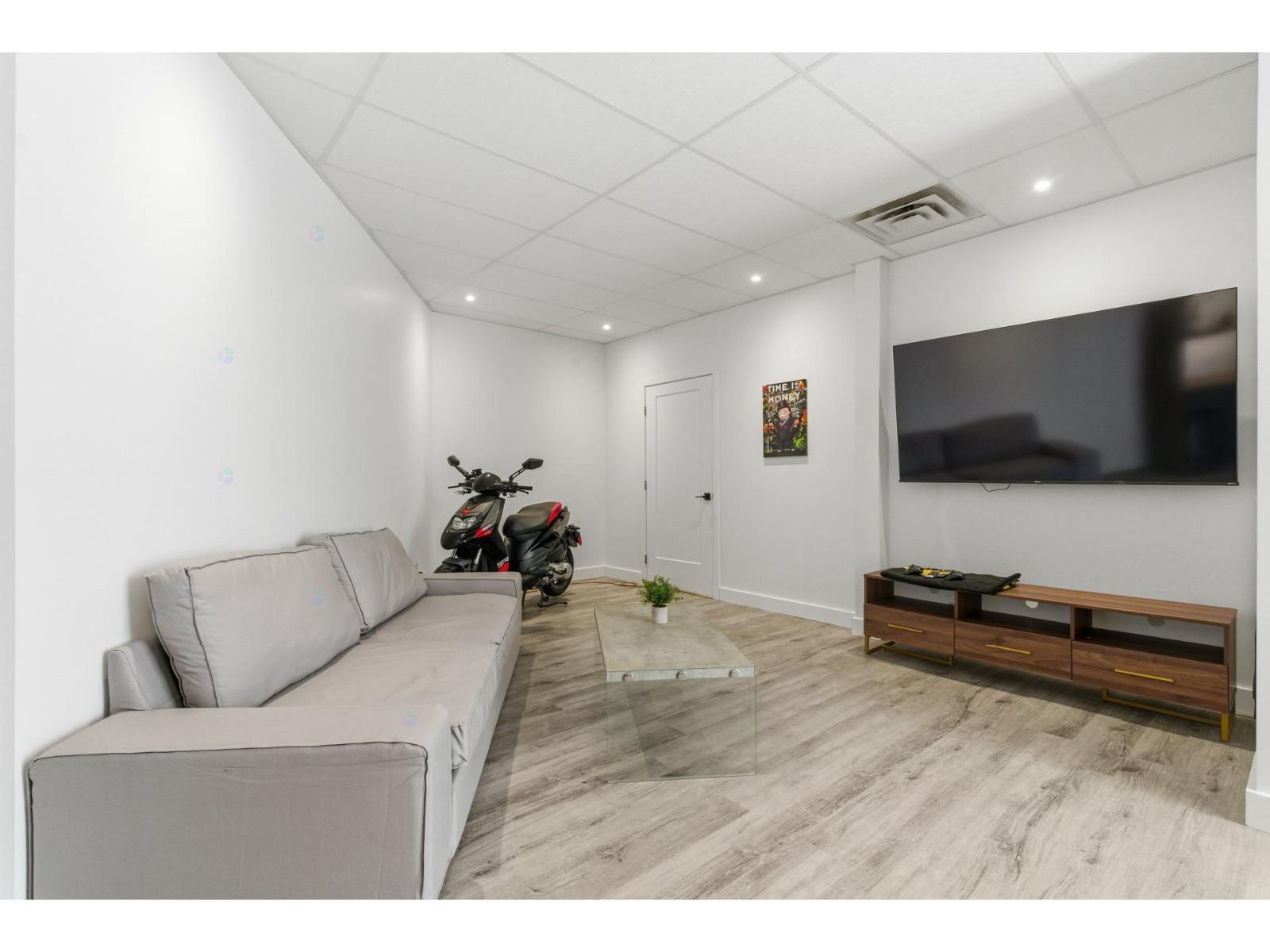 691 Ch. Du Lac, #4 Property Photo 19