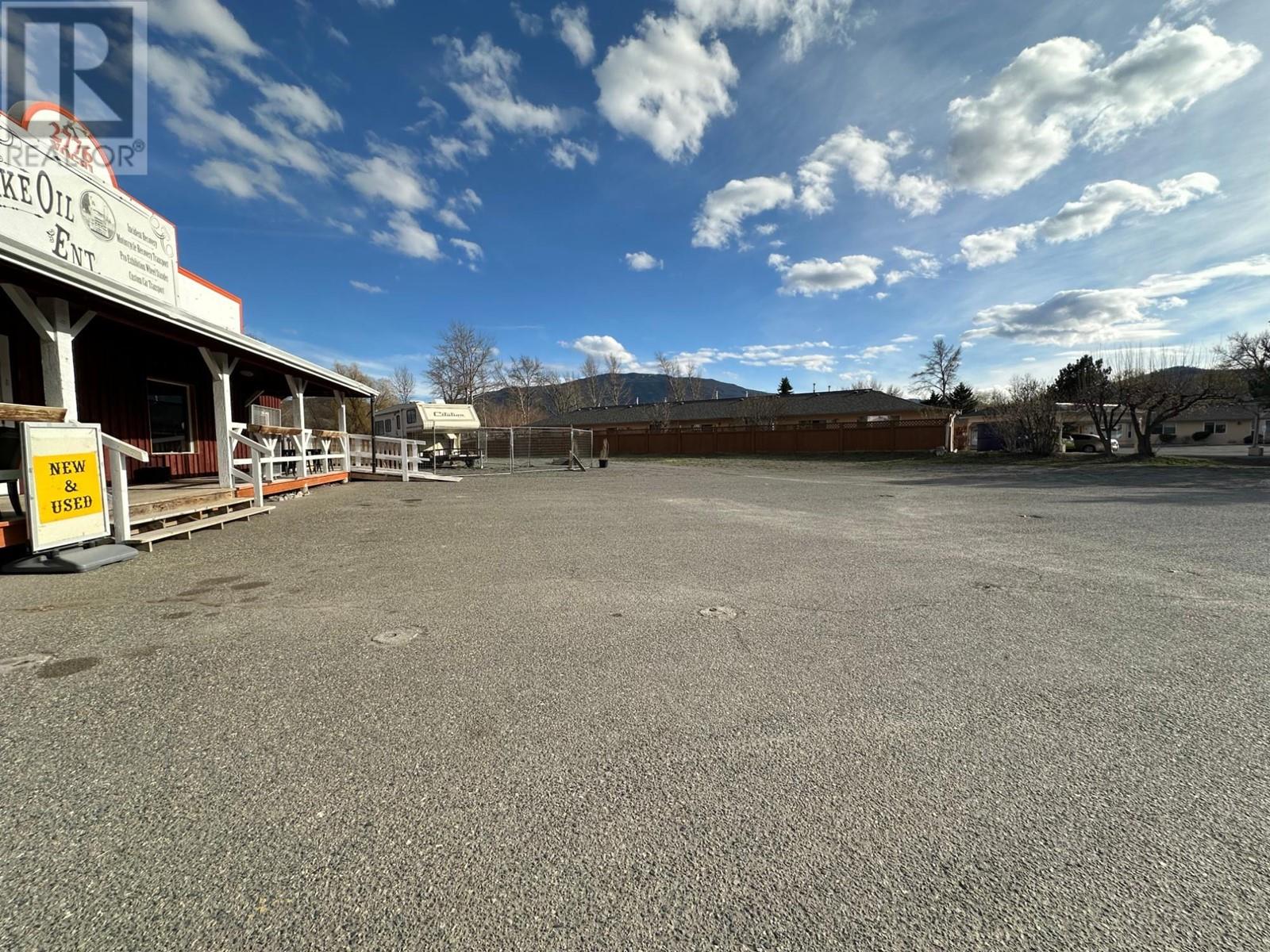 2776 Voght Street Property Photo 3