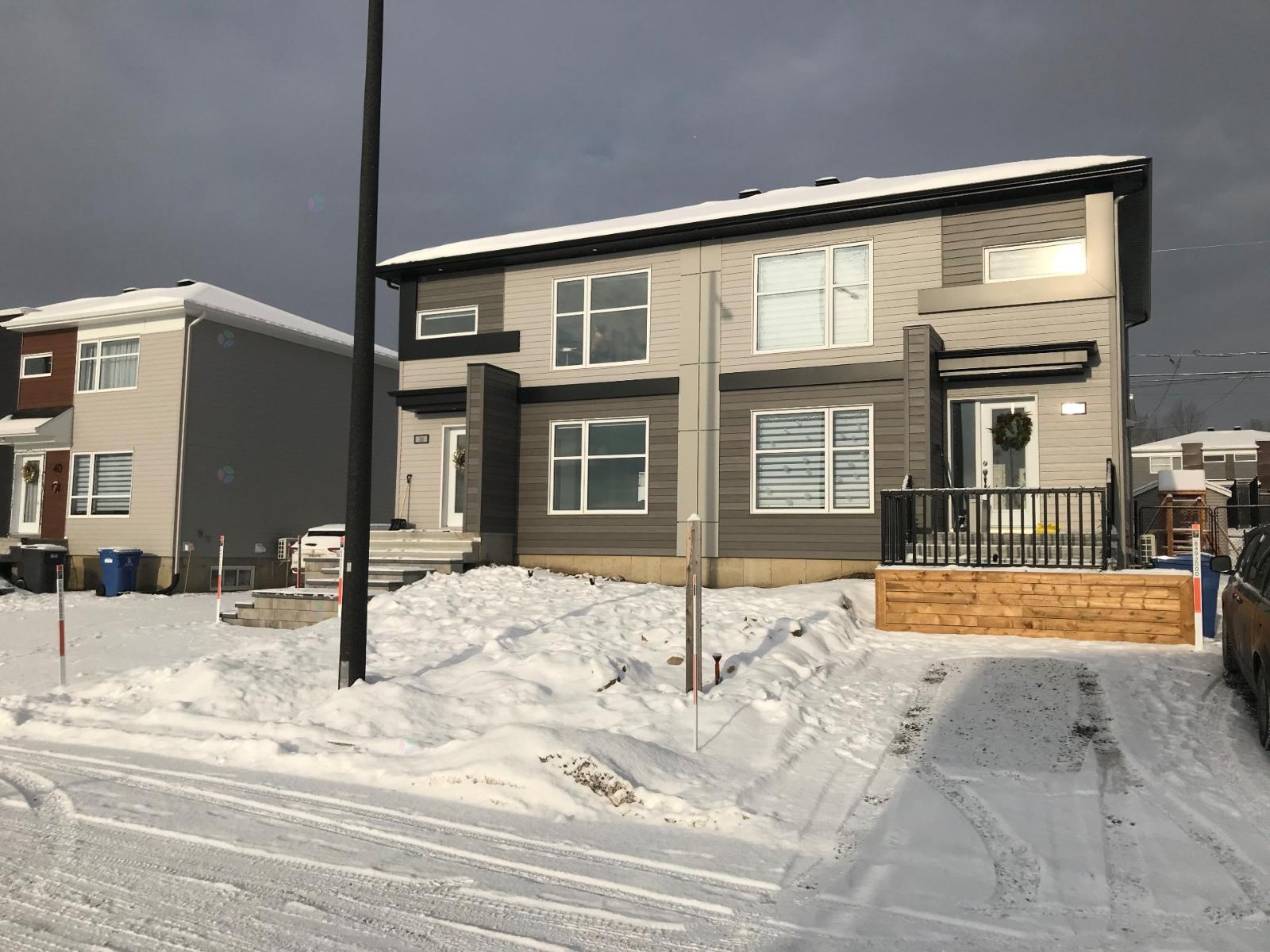 Rue Guy-linteau Property Photo 1