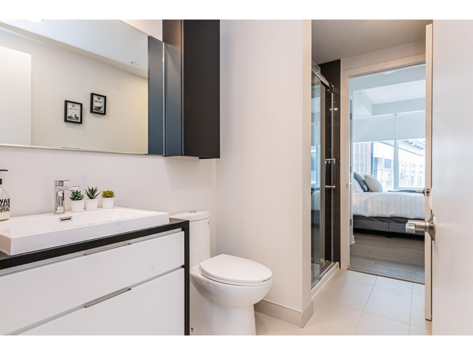 1188 Rue St-antoine O., #1110 Property Photo 40