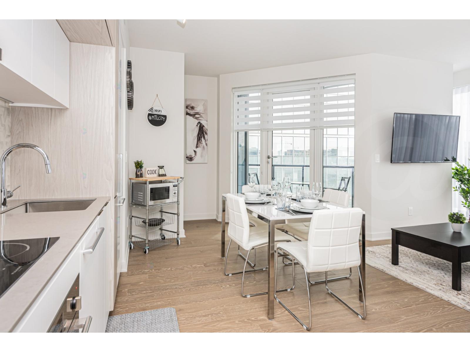 1188 Rue St-antoine O., #1110 Property Photo 45
