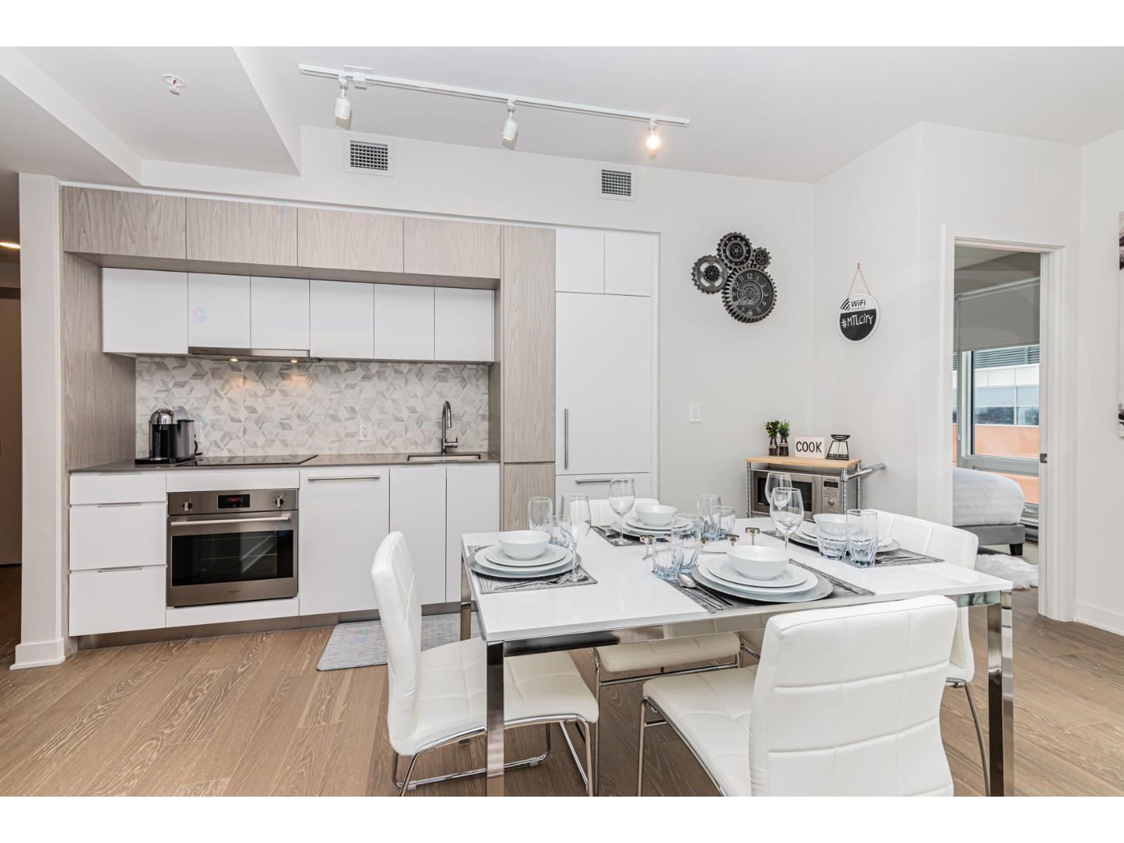 1188 Rue St-antoine O., #1110 Property Photo 46