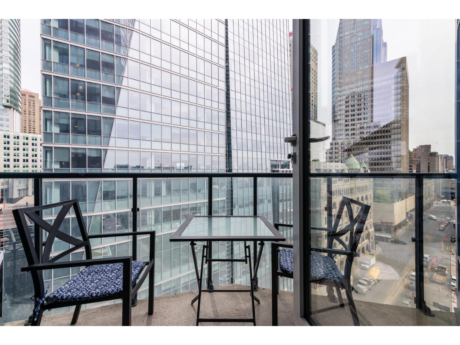 1188 Rue St-antoine O., #1110 Property Photo 58