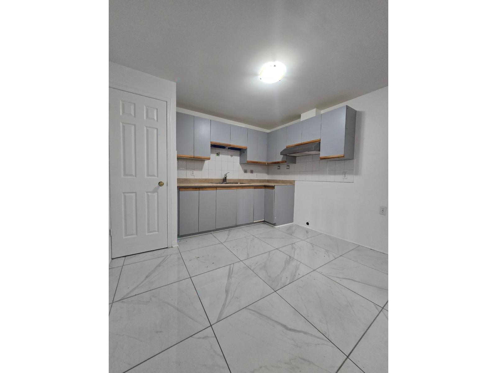 1160 Rue Louis-joliet, #a Property Photo 5