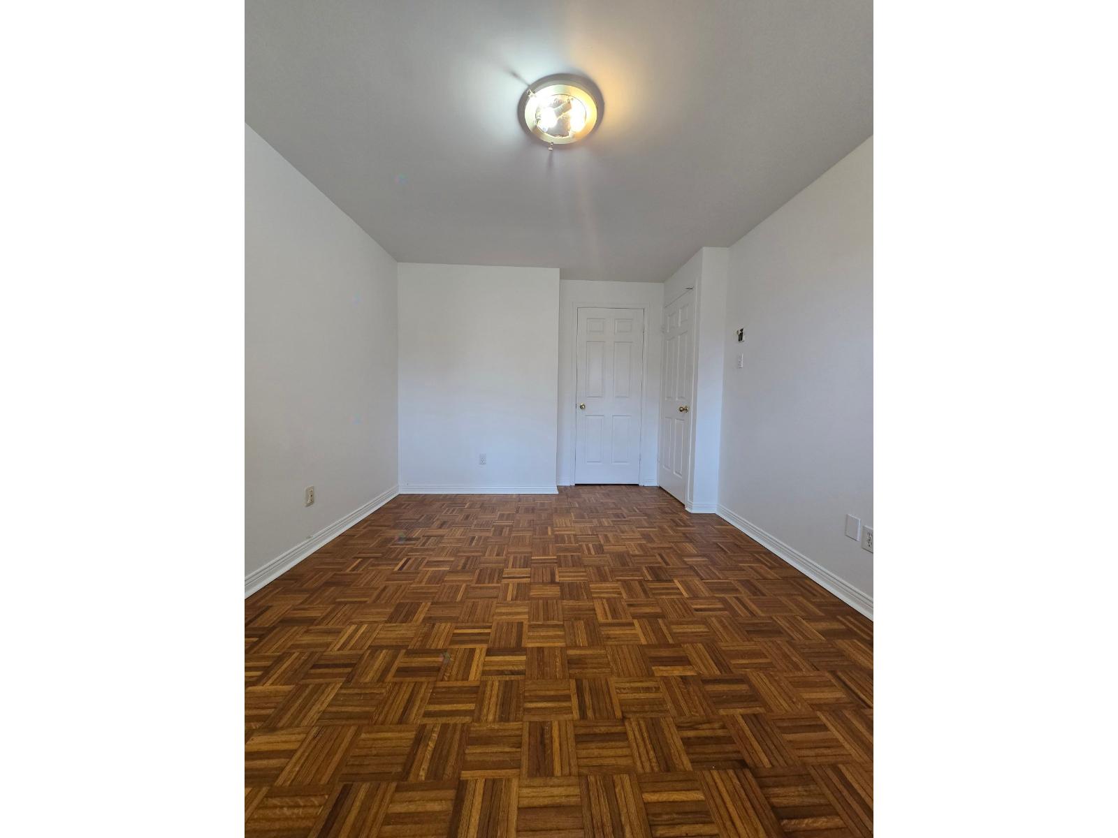 1160 Rue Louis-joliet, #a Property Photo 11