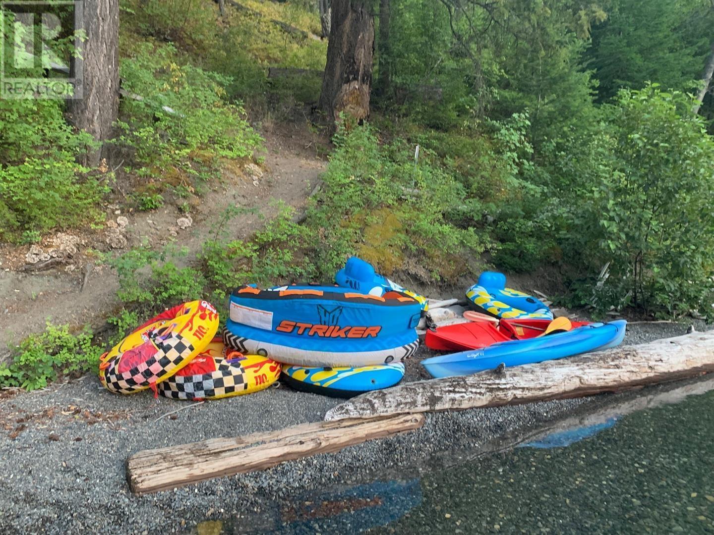 Dl 5363 Seton Lake Property Photo 3