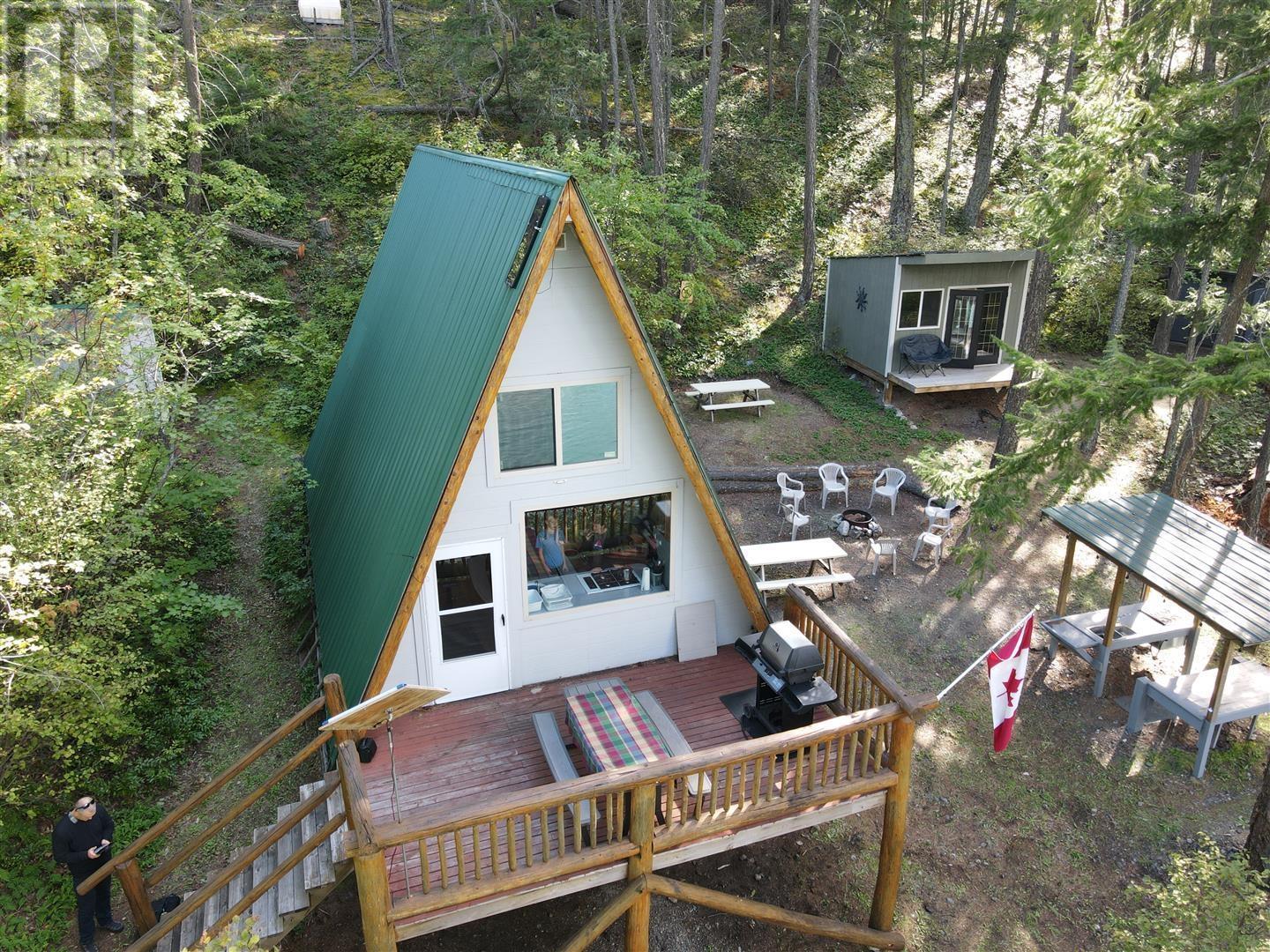Dl 5363 Seton Lake Property Photo 9