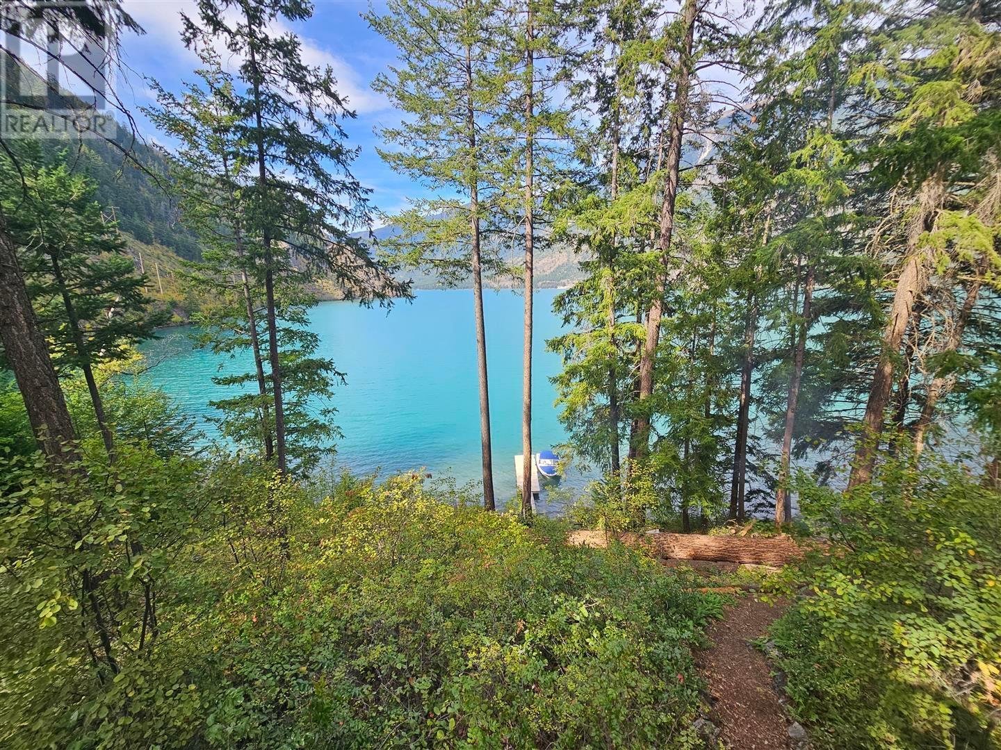 Dl 5363 Seton Lake Property Photo 20