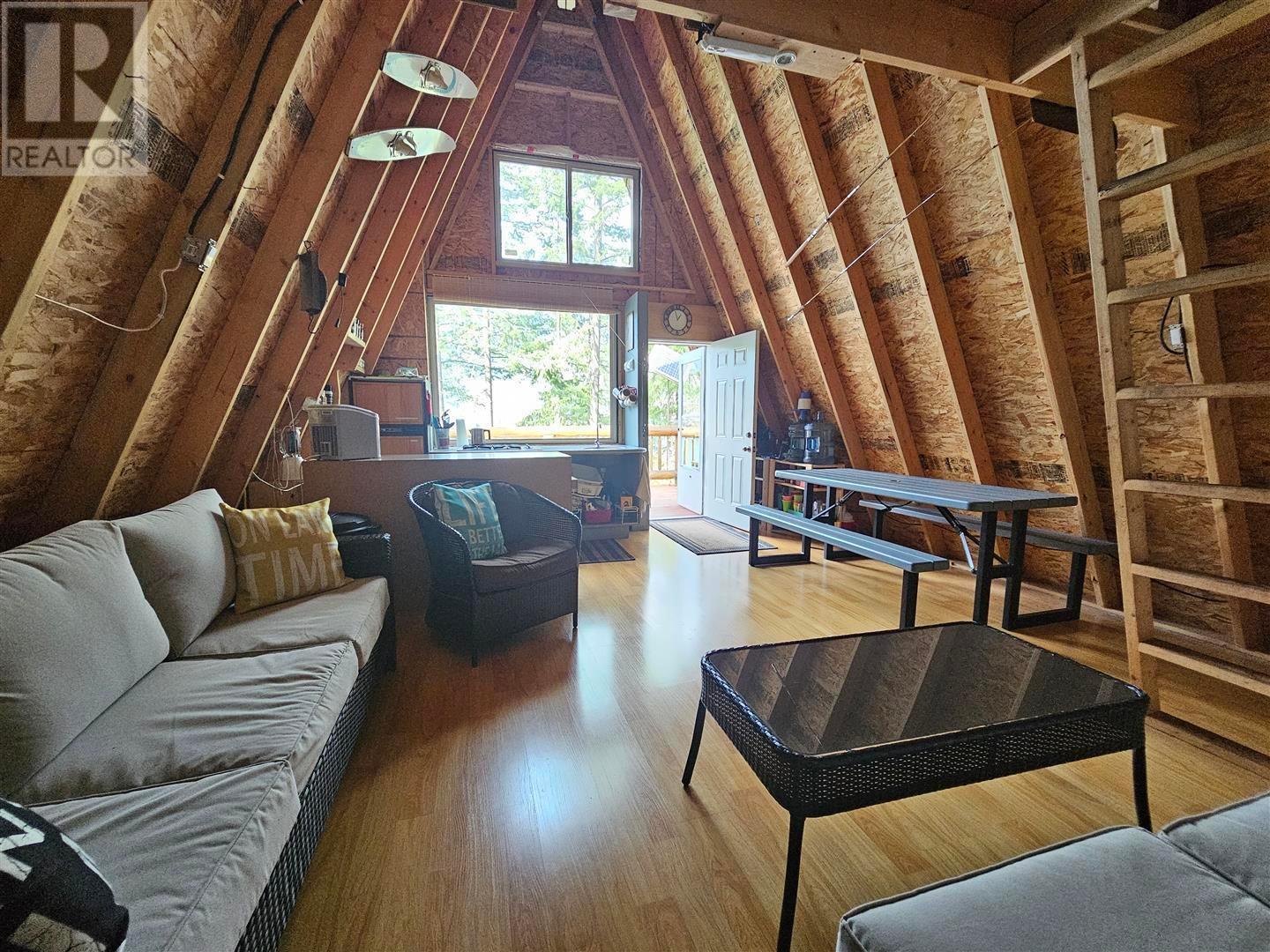 Dl 5363 Seton Lake Property Photo 23