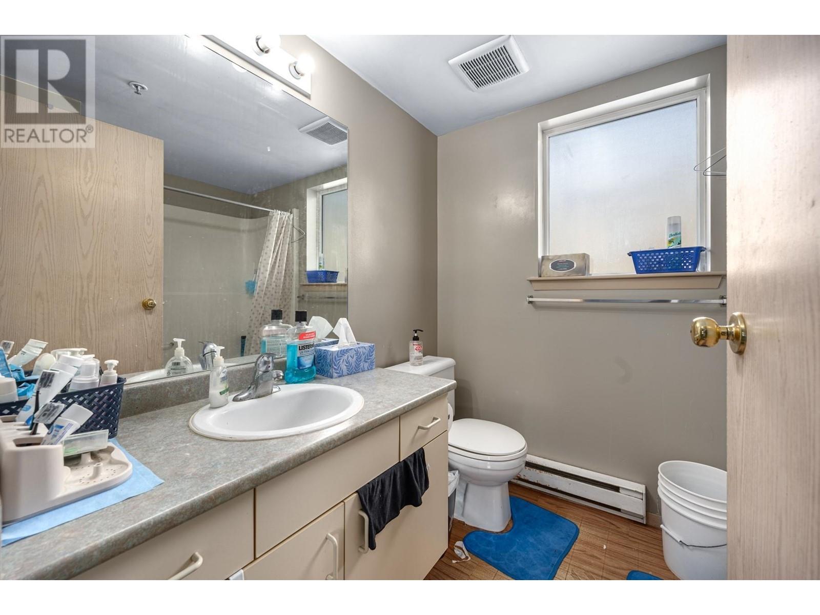 2802 Grandview Heights Property Photo 11