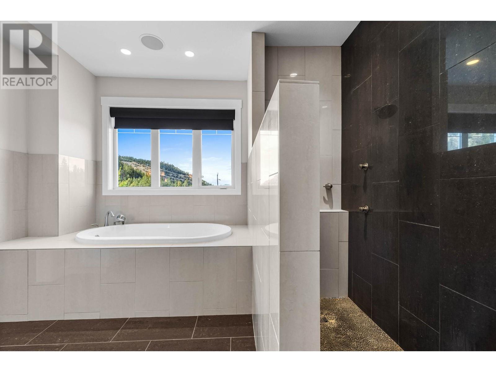 2600 Kaml Vernon Highway Property Photo 21