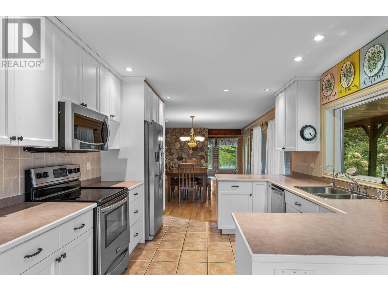 2600 Kaml Vernon Highway Property Photo 47