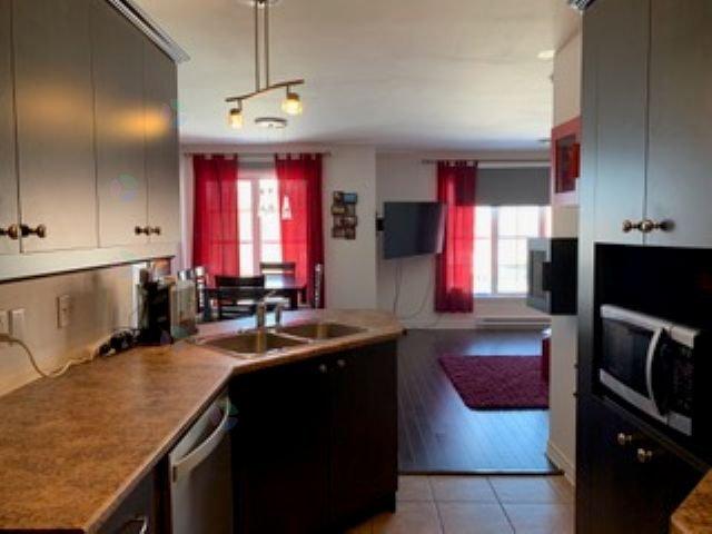 7585 Rue Lautrec, #7 Property Photo 5
