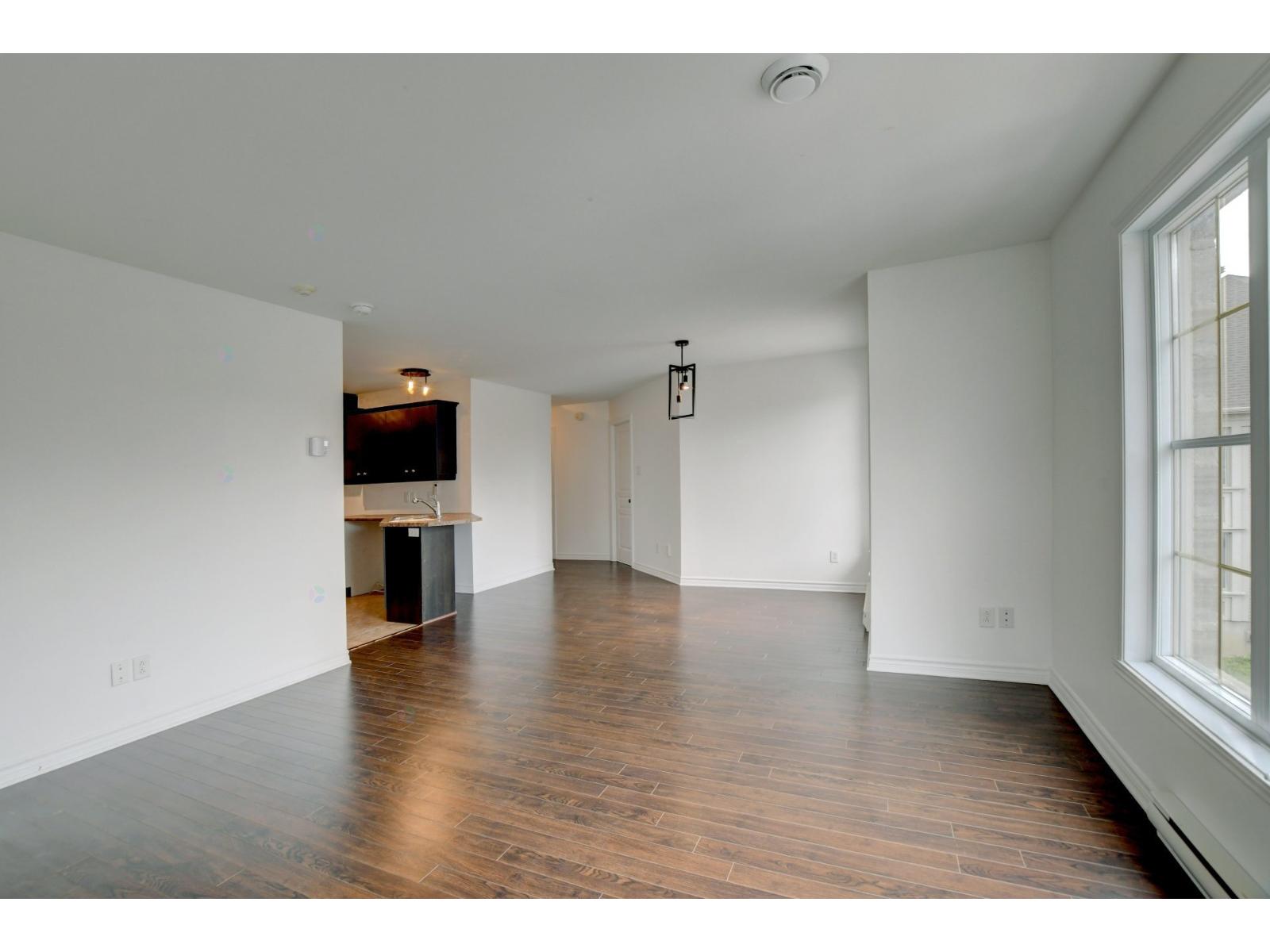 7585 Rue Lautrec, #7 Property Photo 14