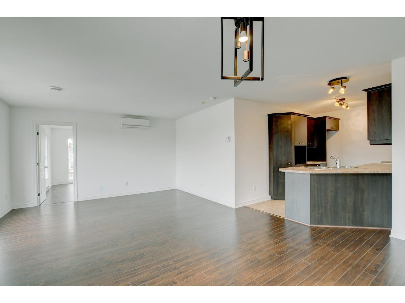 7585 Rue Lautrec, #7 Property Photo 17