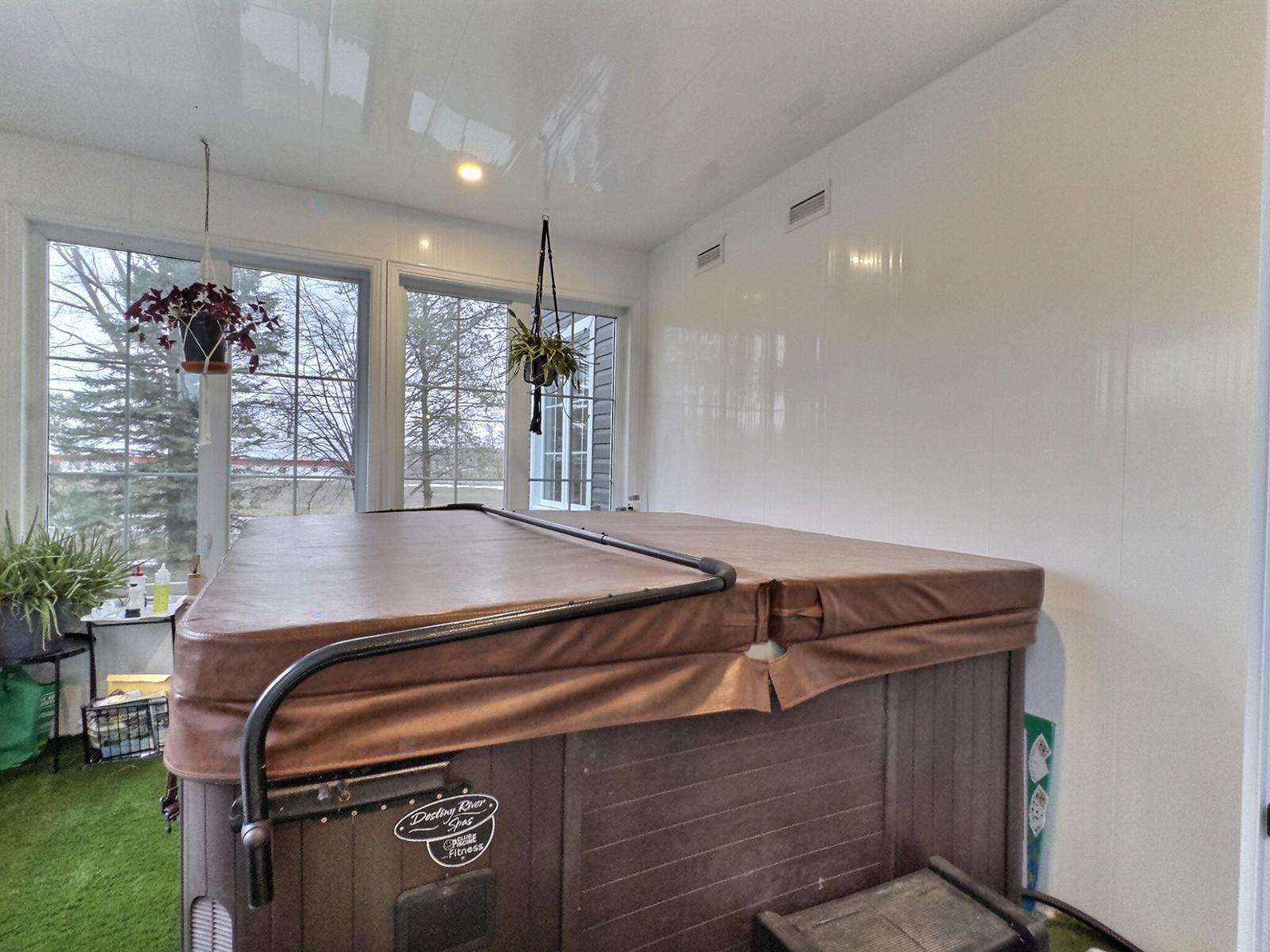 1524 Route De Michaudville Property Photo 21