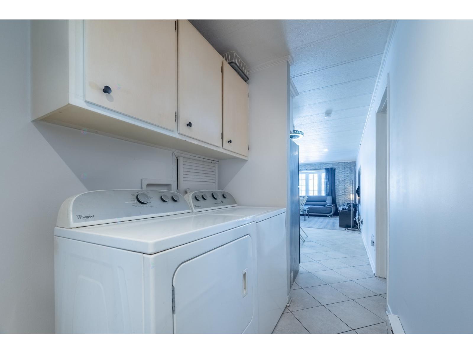 76 99e Avenue E. Property Photo 18