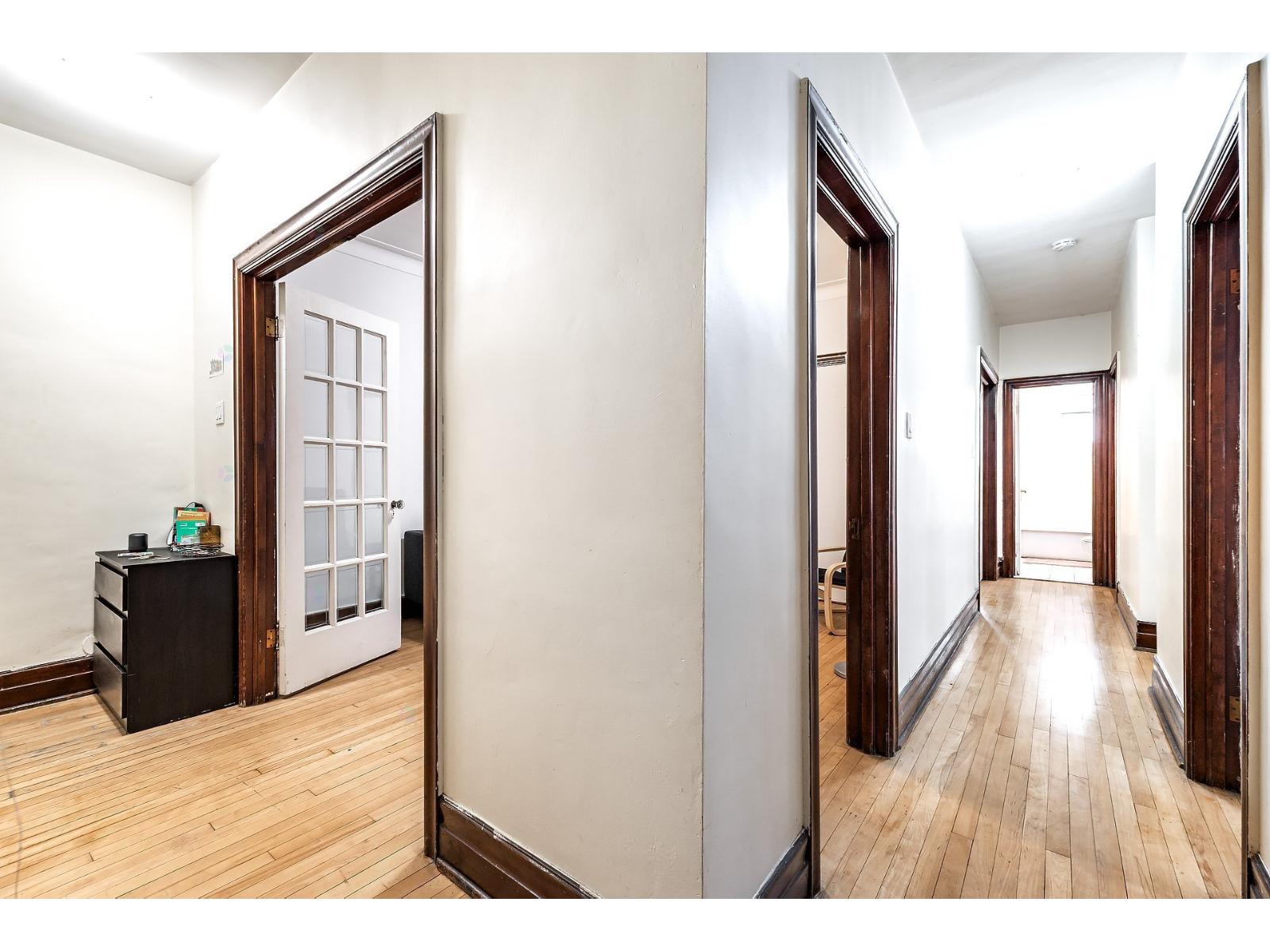 3189 Boul. Édouard-montpetit Property Photo 30