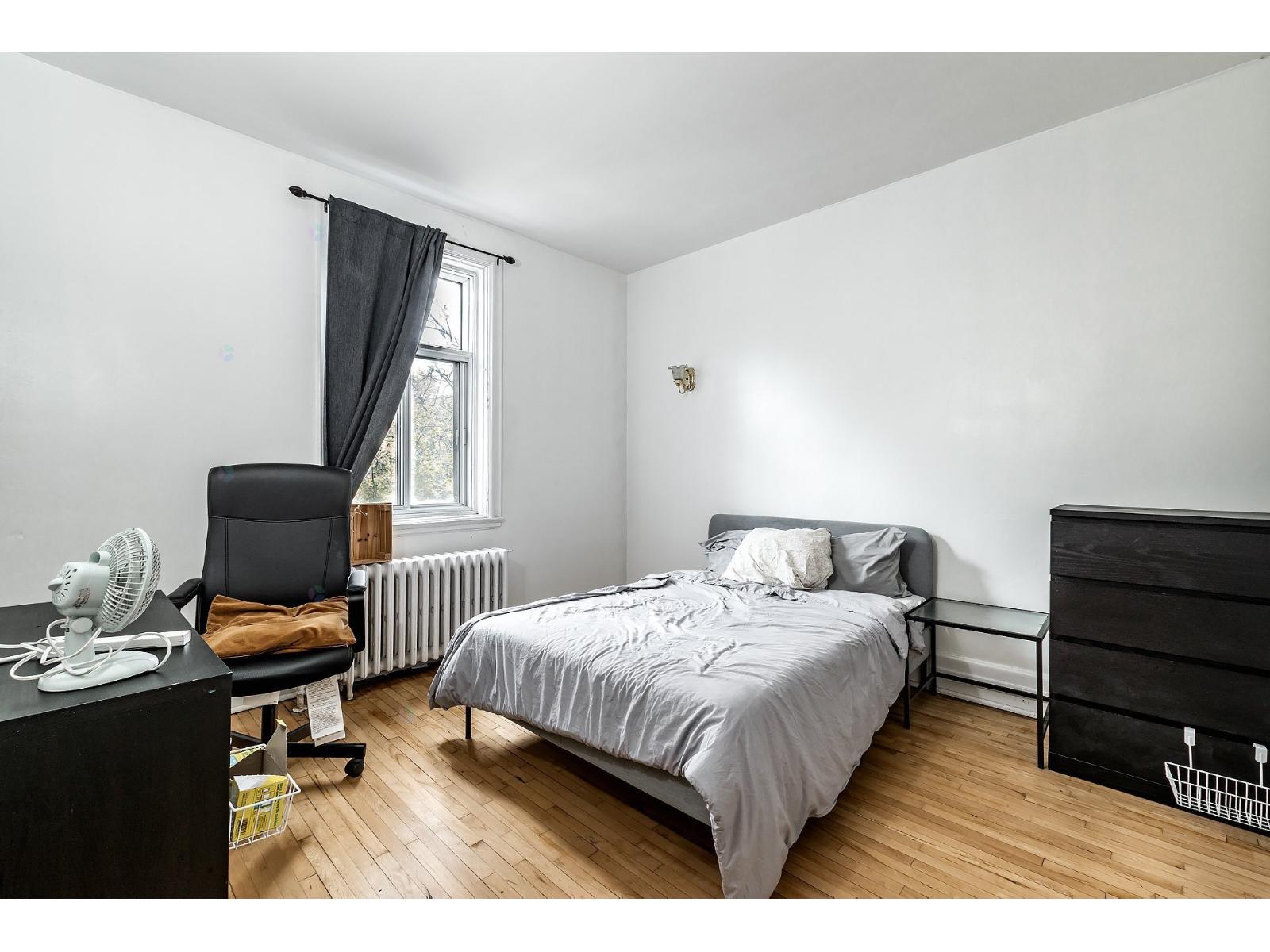3189 Boul. Édouard-montpetit Property Photo 35