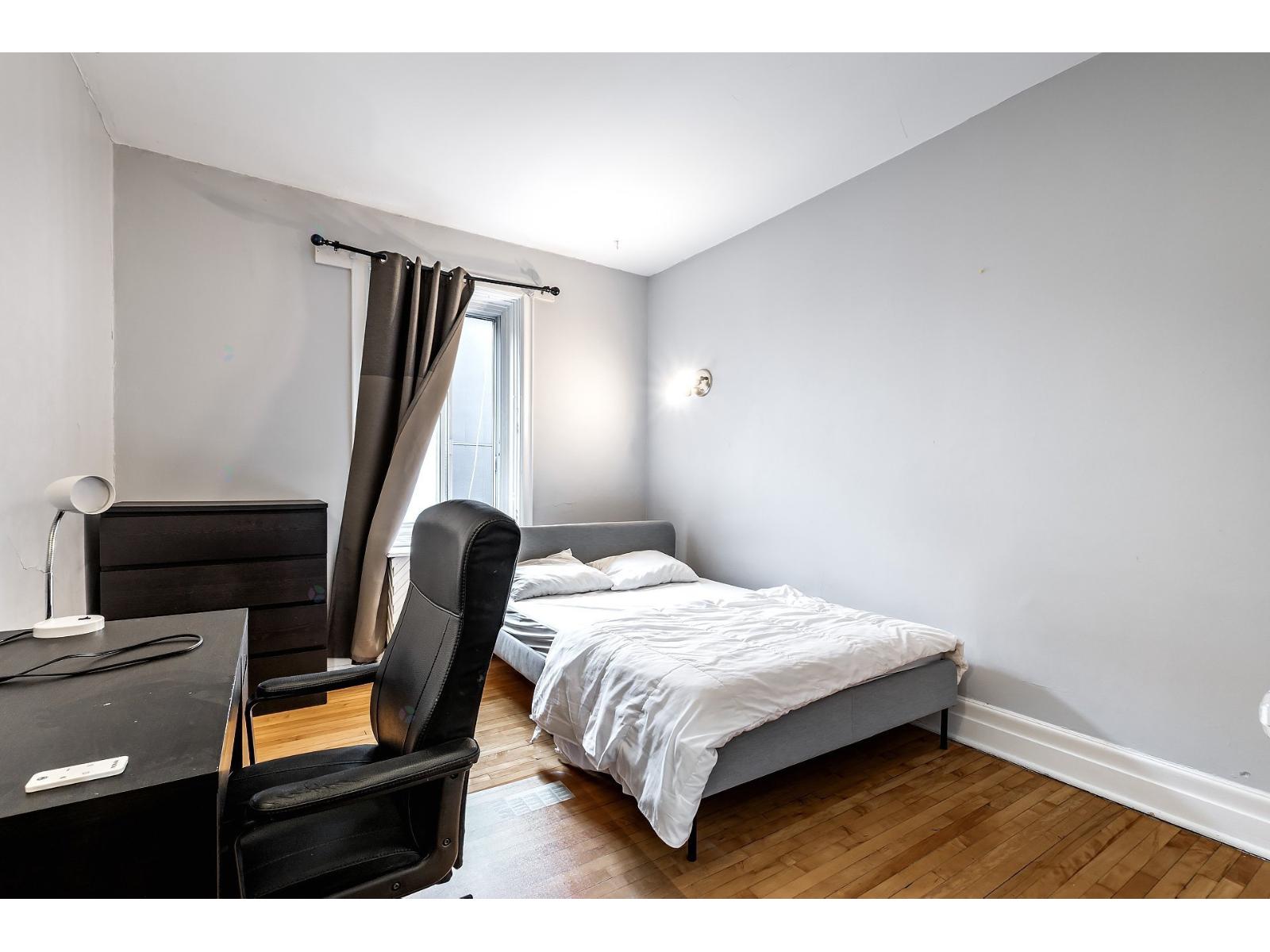 3189 Boul. Édouard-montpetit Property Photo 46