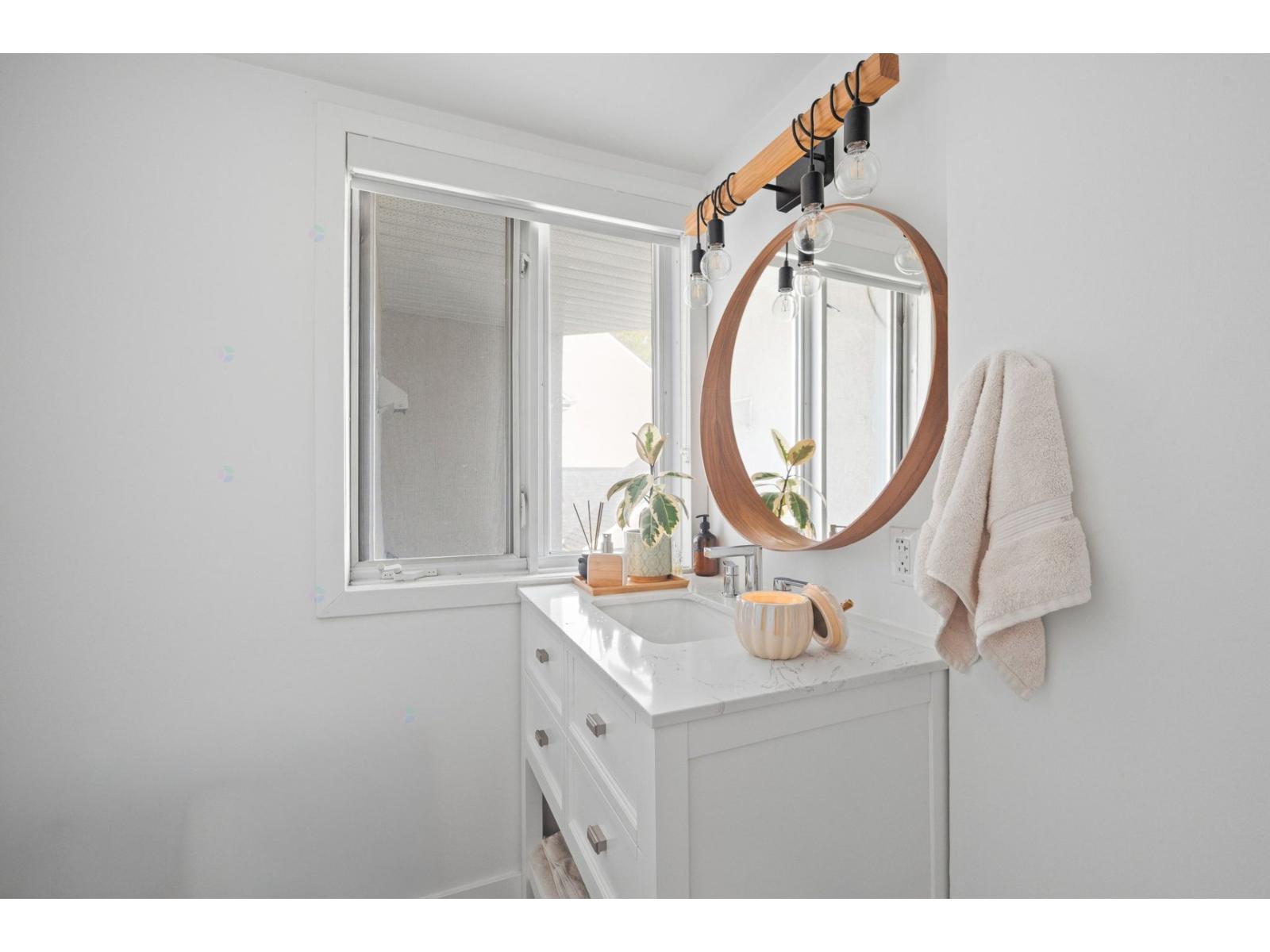 2588 Rue De L'ombrette Property Photo 20
