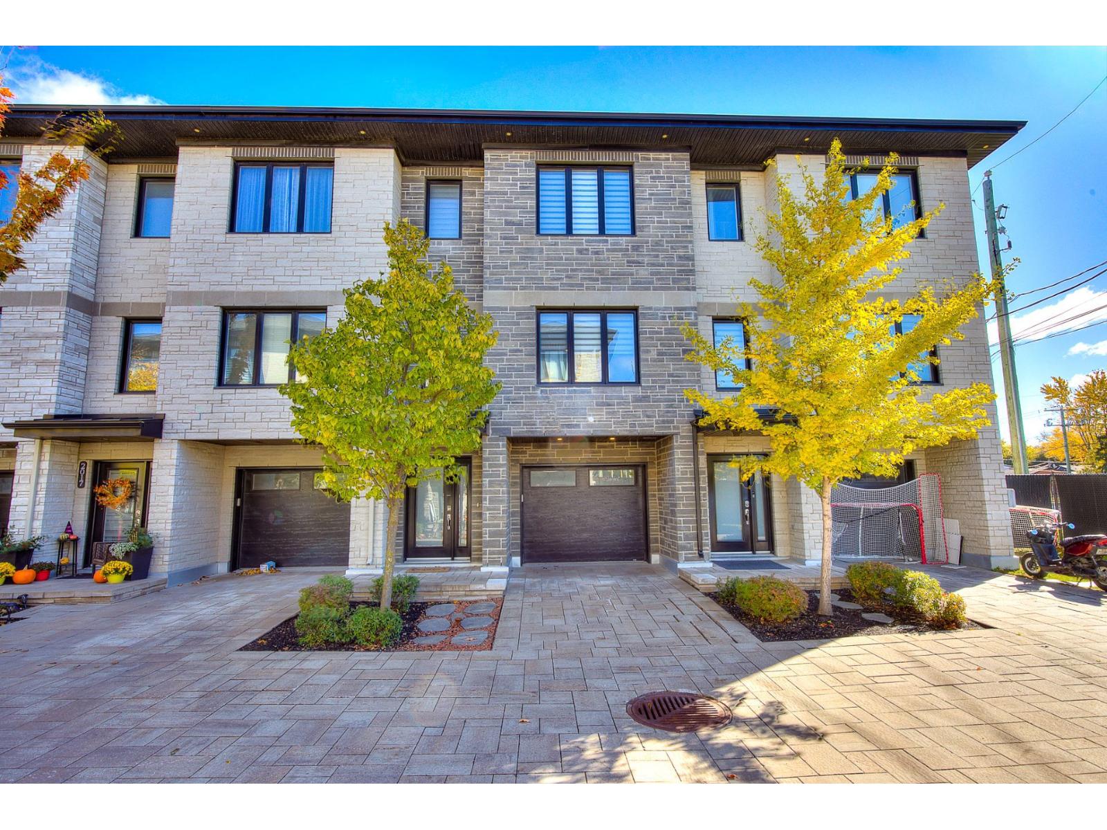 2025 Rue Phil-goyette Property Photo 1