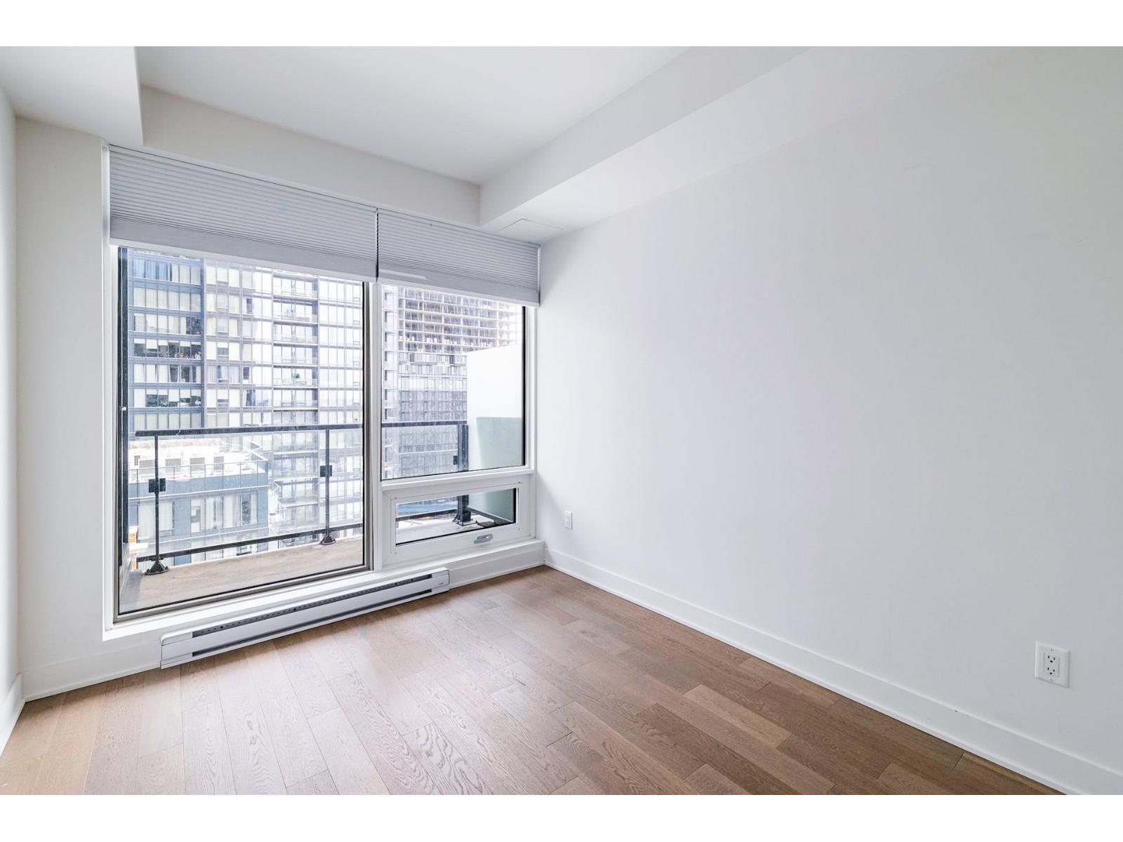 1288 Rue St-antoine O., #1106 Property Photo 18