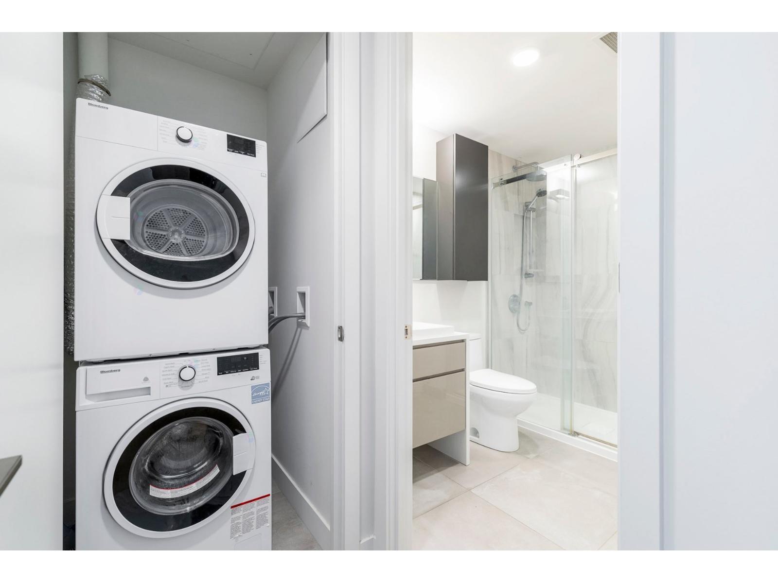 1288 Rue St-antoine O., #1106 Property Photo 21