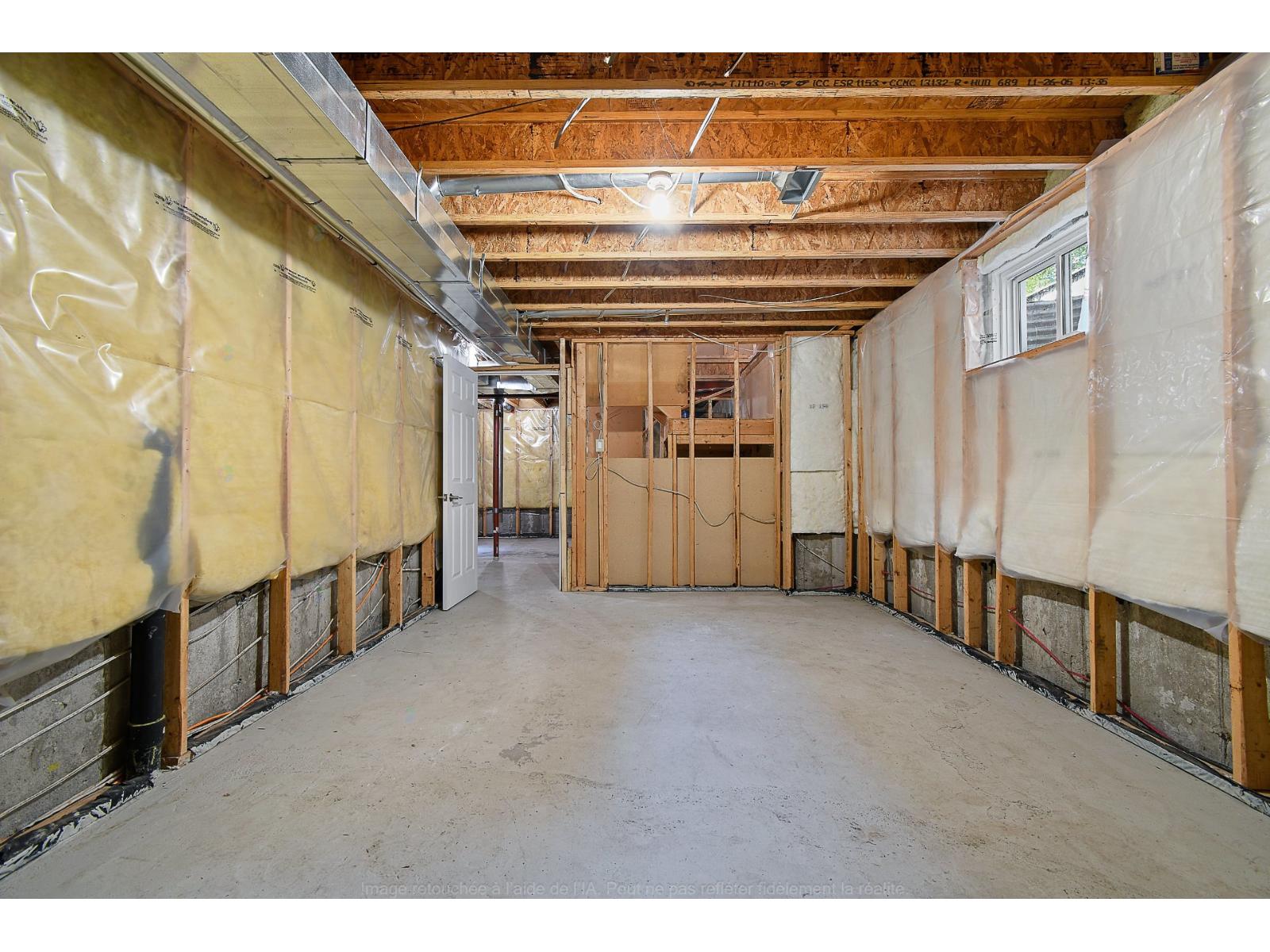 344 Rue Du Louvre Property Photo 20