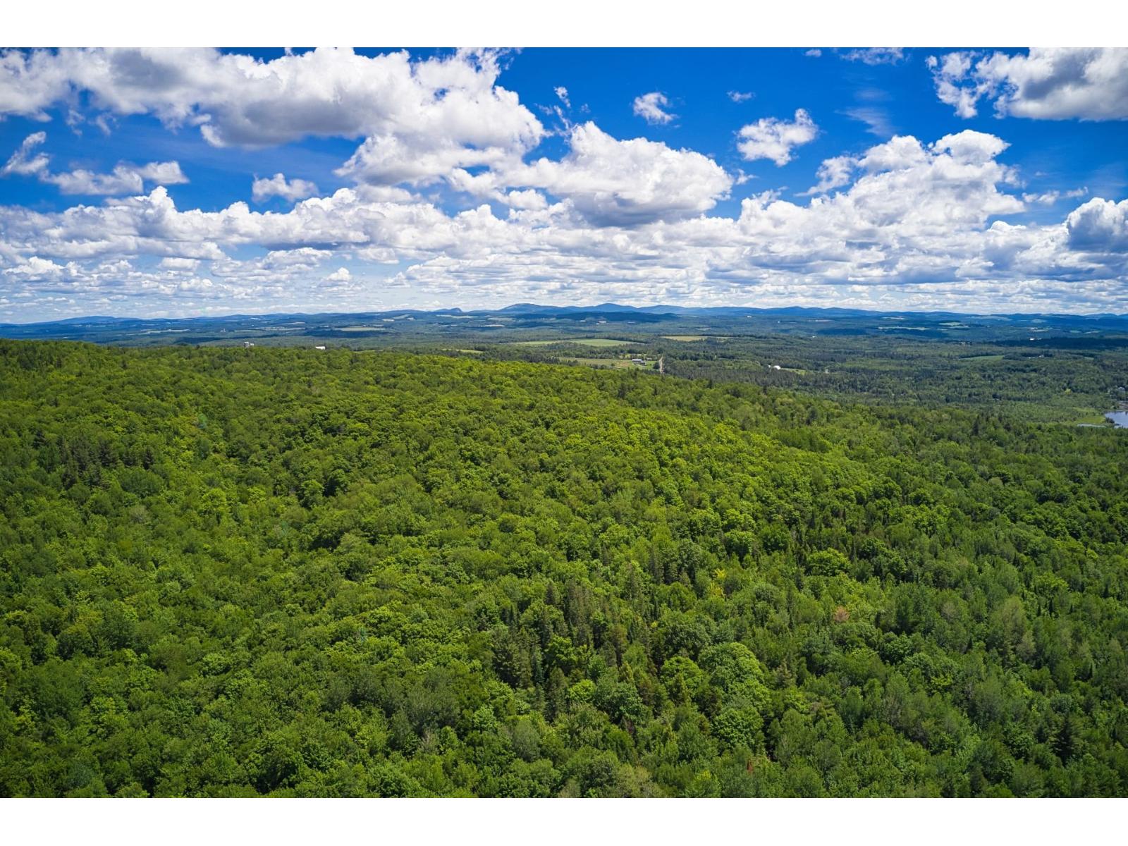 Ch. De Fitch Bay Property Photo 8