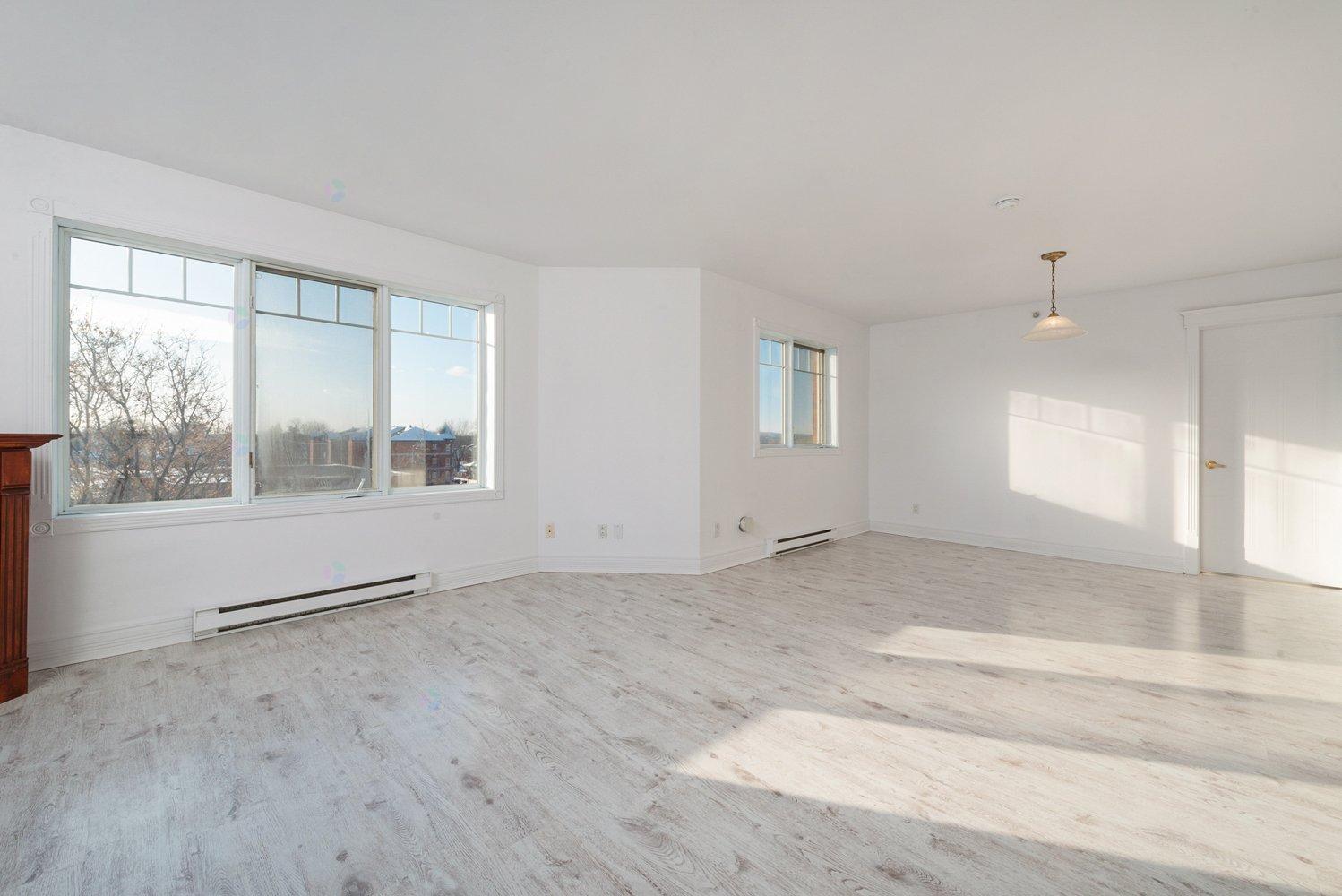 16769 Boul. De Pierrefonds, #401 Property Photo 13