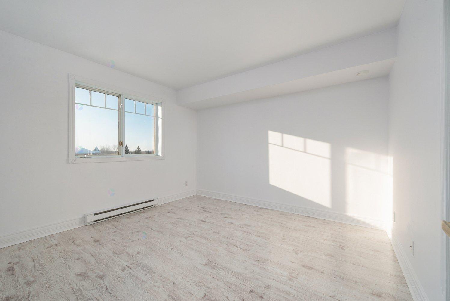 16769 Boul. De Pierrefonds, #401 Property Photo 14
