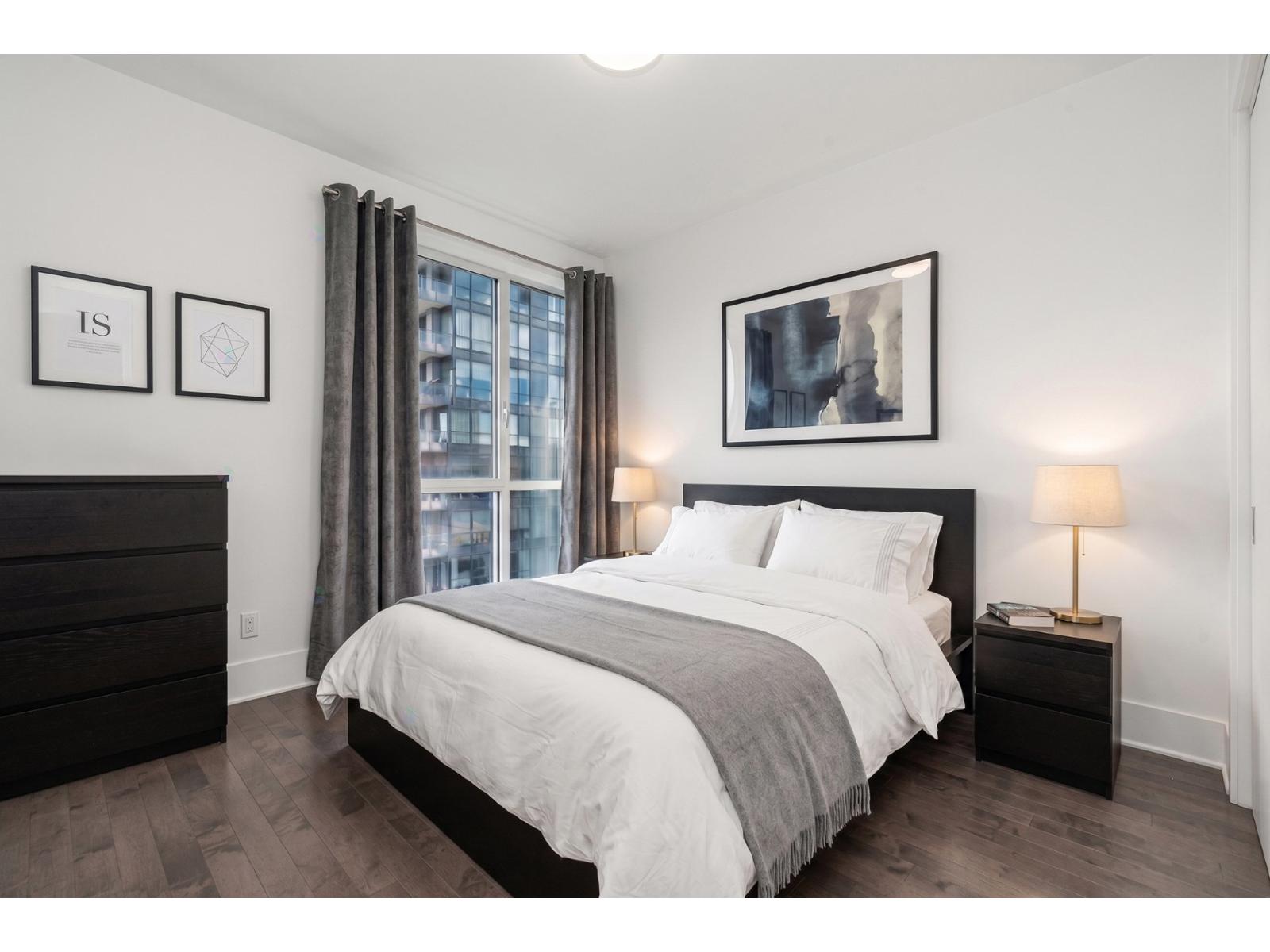 1025 Rue De La Commune E., #906 Property Photo 6