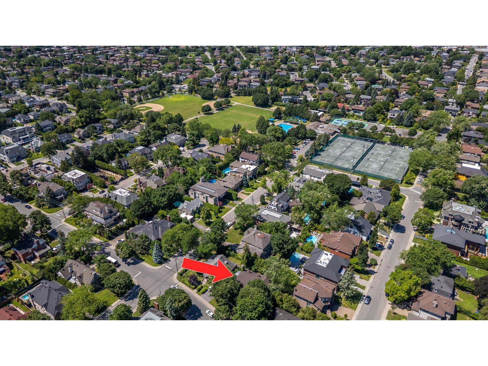 45 Crois. Merton Property Photo 10