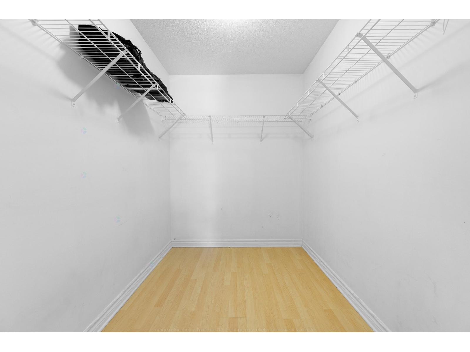 964 Boul. Du Plateau, #3 Property Photo 9