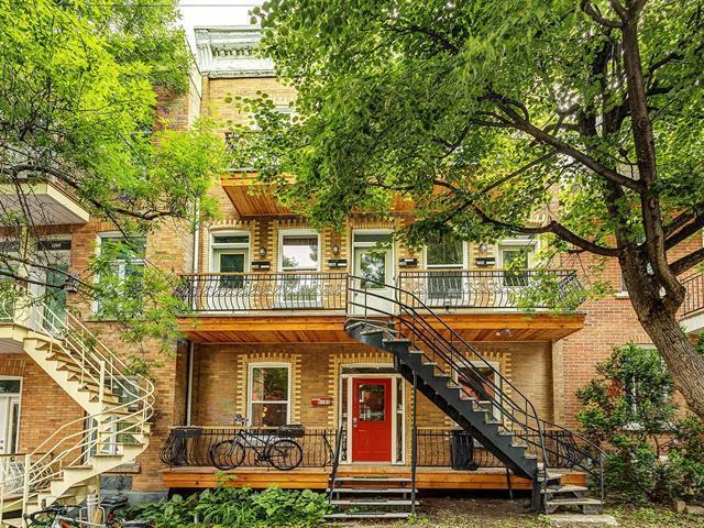 5182-5190 Rue Chambord Property Photo 1