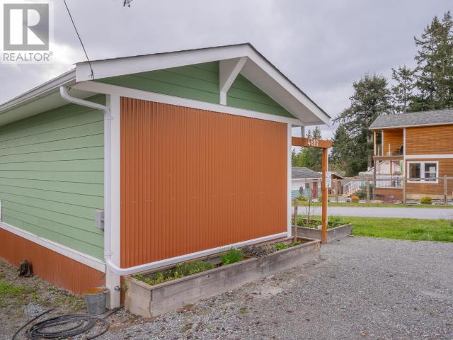 3465 Oak Street Property Photo 58