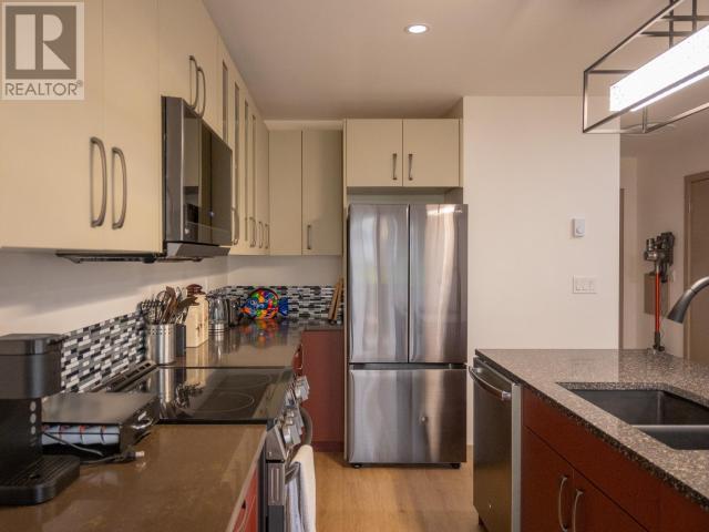 3465 Oak Street Property Photo 64