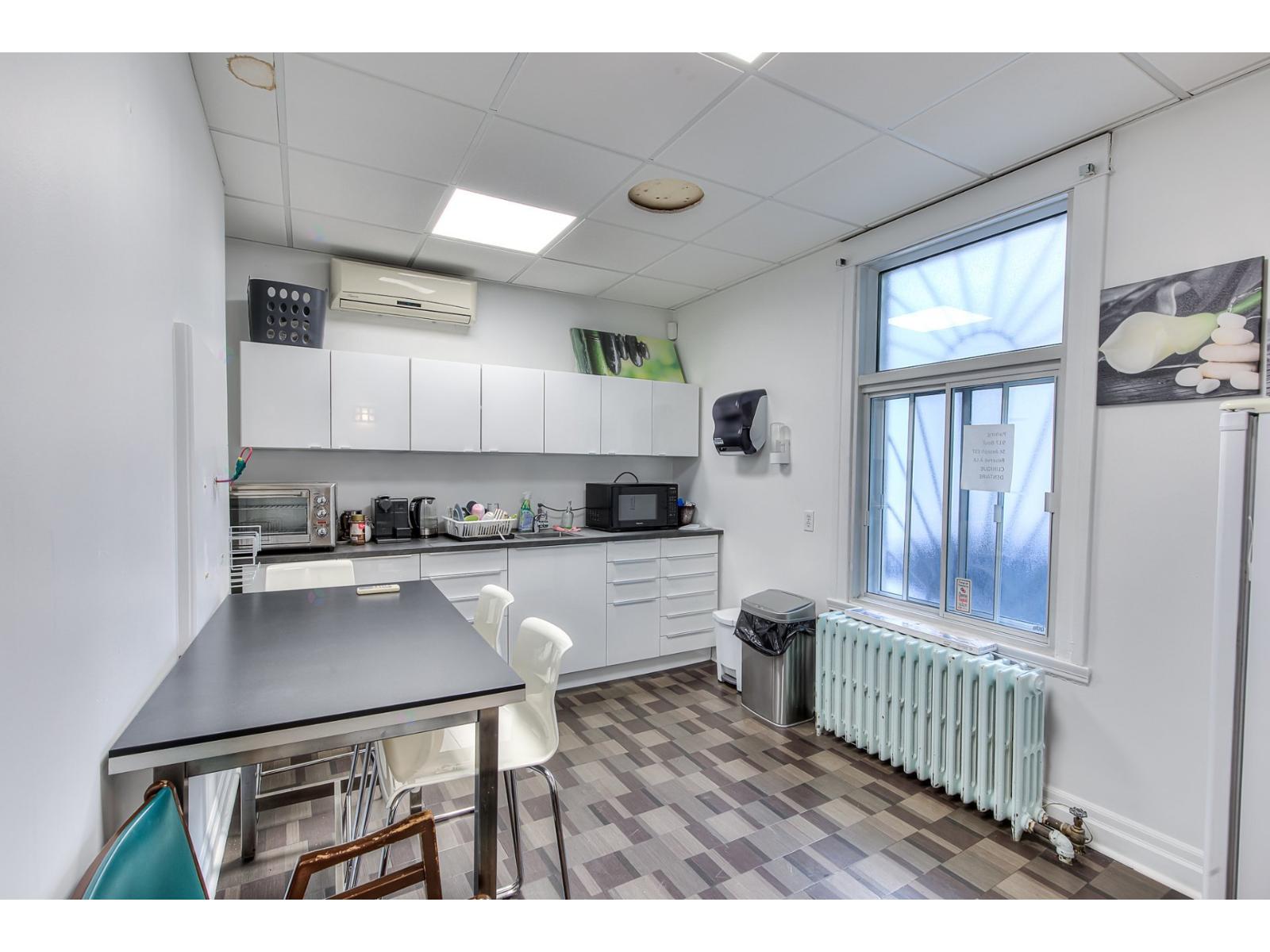917 Boul. St-joseph E., #1 Property Photo 19