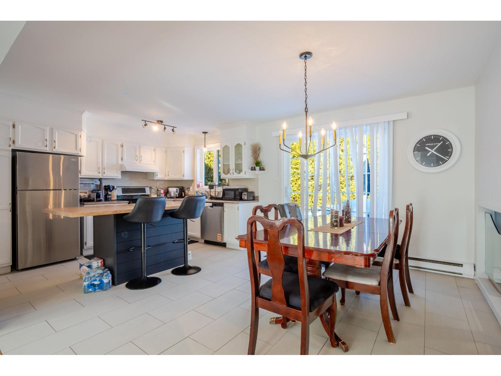 29 Rue Lafrance E. Property Photo 6