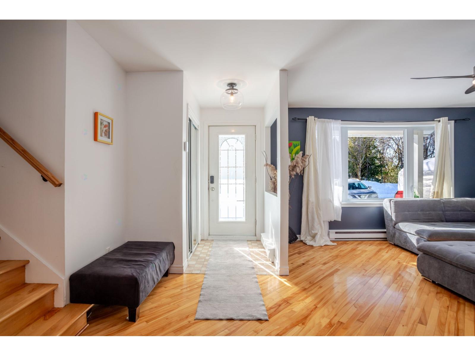 29 Rue Lafrance E. Property Photo 10