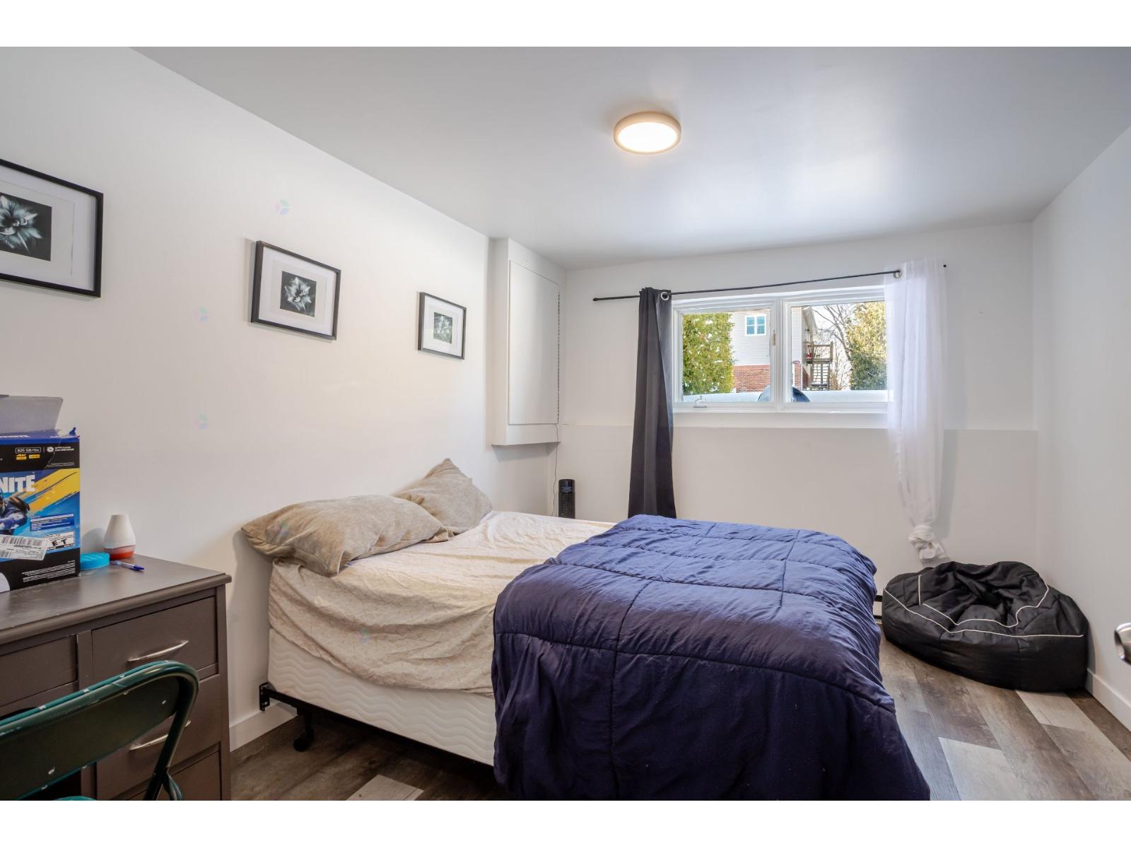 29 Rue Lafrance E. Property Photo 18