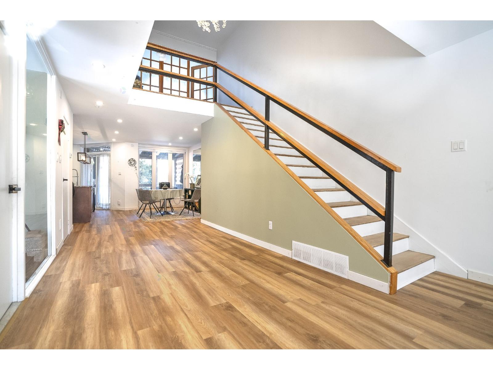 12433 Rue Crevier Property Photo 10