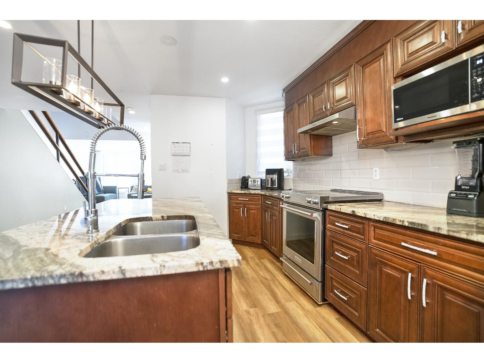 12433 Rue Crevier Property Photo 15