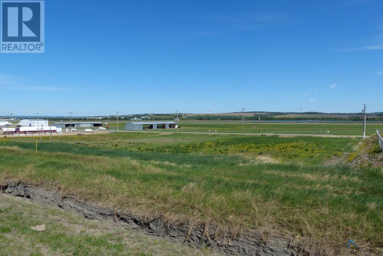 59 & 61 Vic Turner Airport Road Property Photo 4