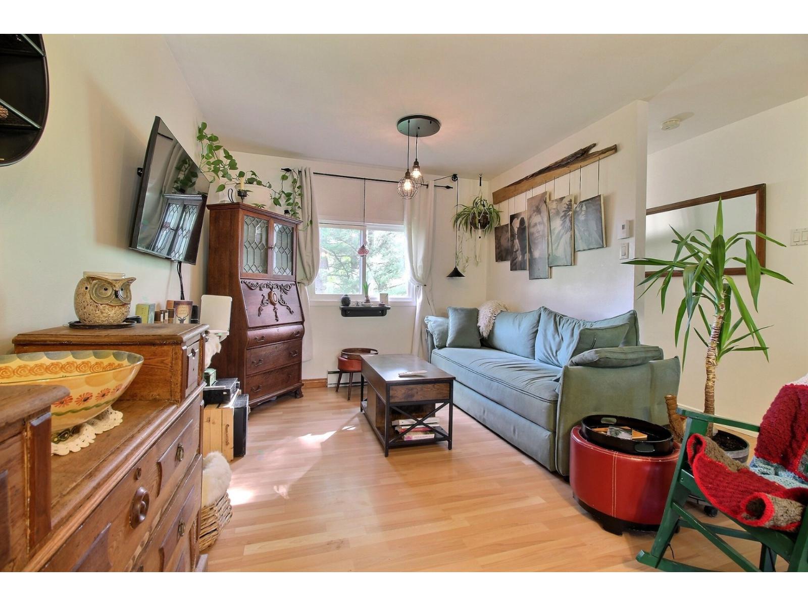 150 4e Avenue Property Photo 15