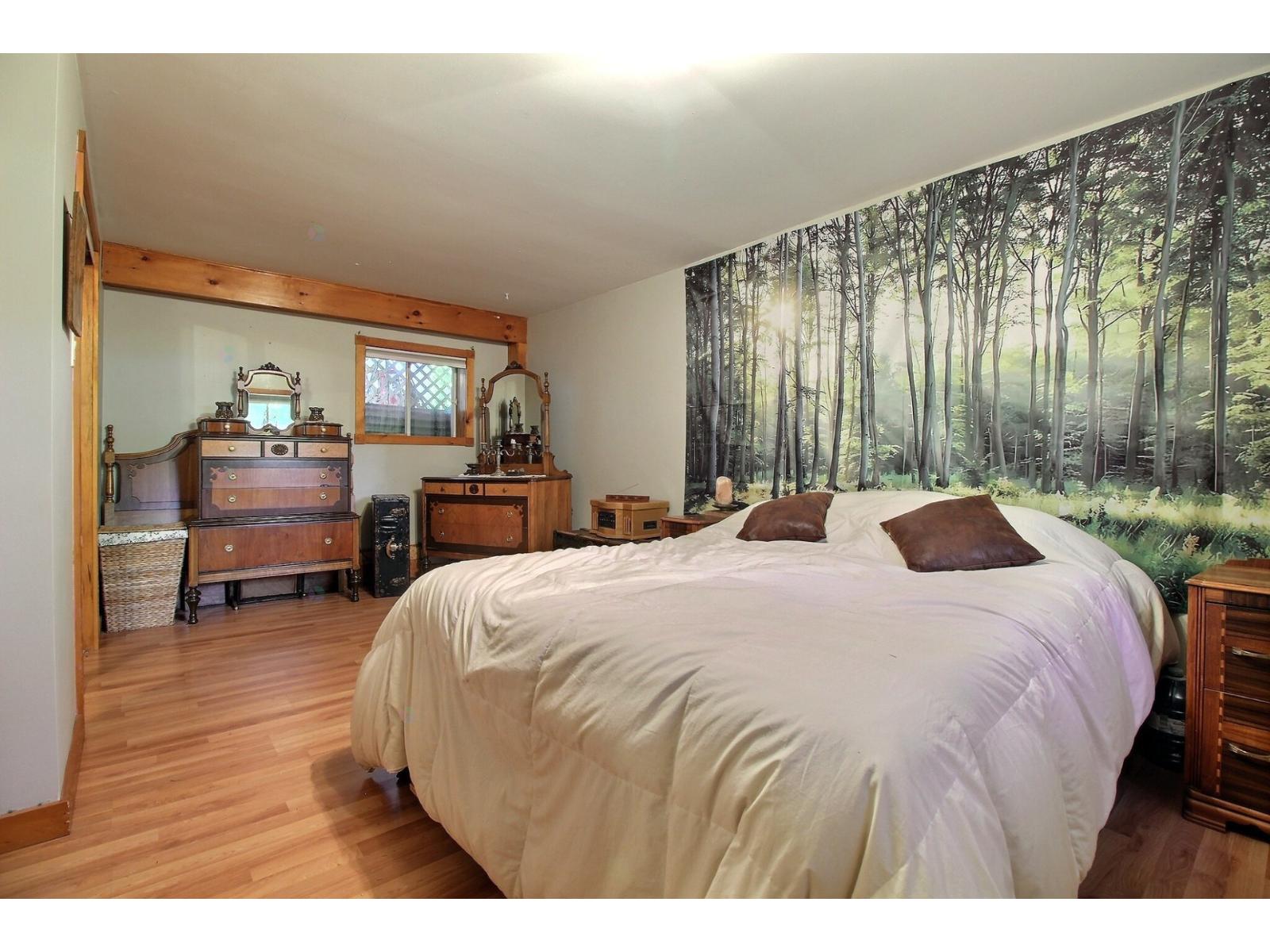 150 4e Avenue Property Photo 32
